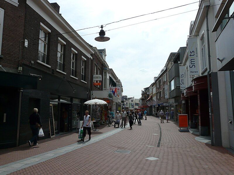 File:Oosterhout centrum P1050123.JPG