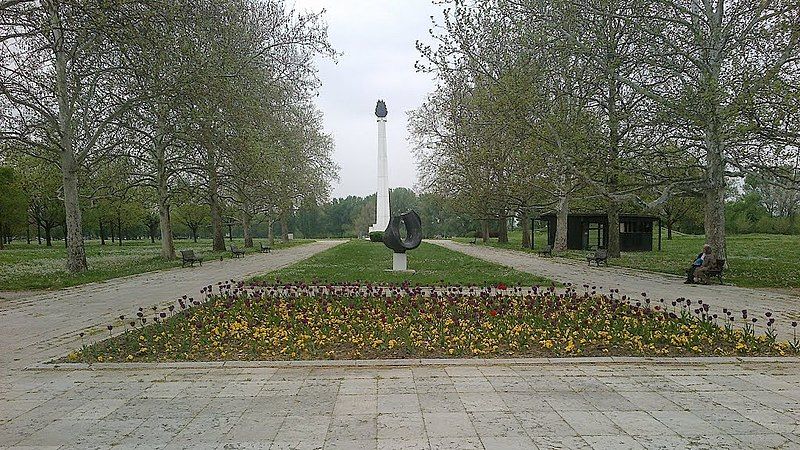 File:Park prijateljstva.jpeg