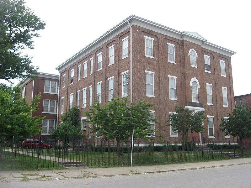 File:Roosevelt Elementary, Louisville.jpg