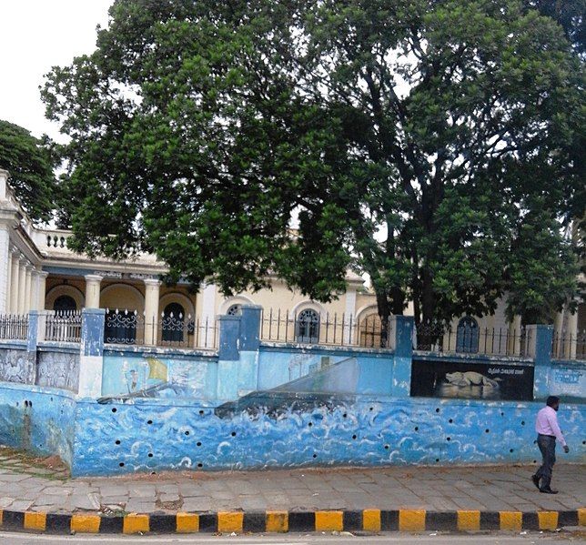 File:Sanskrit College (cropped).jpg