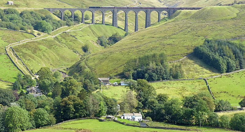 File:Stonehouse Artengill Viaduct.jpg