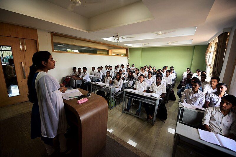 File:Well Furnished Classrooms.jpg