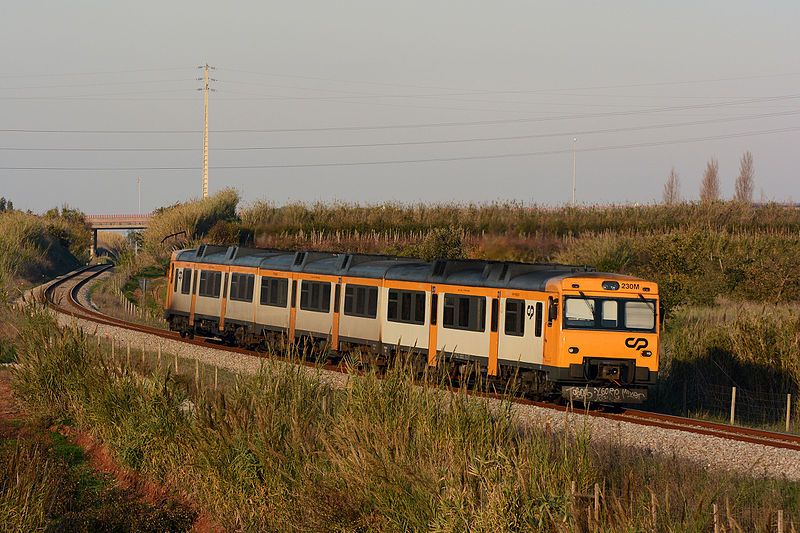 File:CP 592 (23362485559).jpg