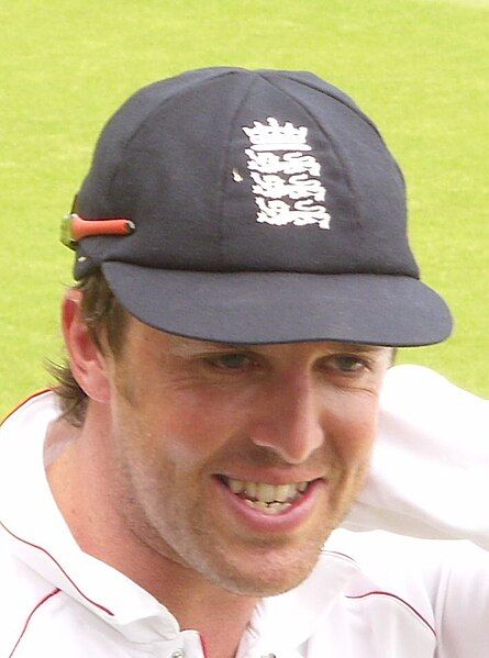 File:Graeme Swann, 2009.jpg