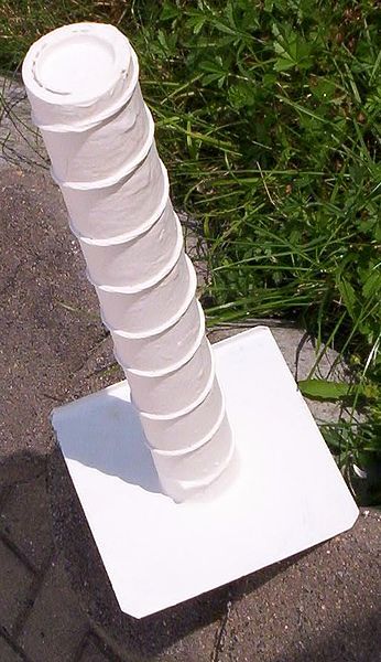 File:Helical antenna.jpg