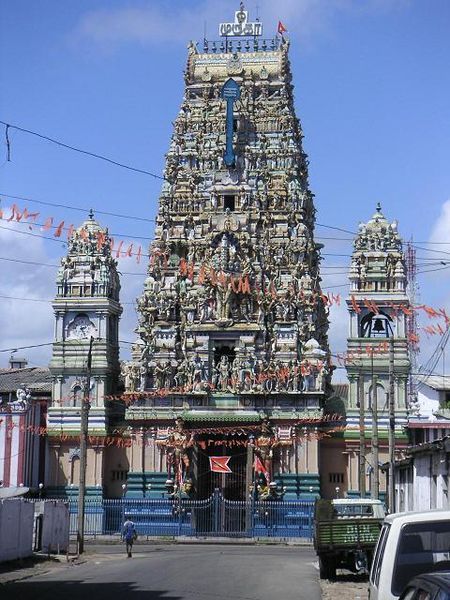 File:Hindutempelcolombo.JPG