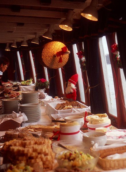 File:Julbord 1990b.jpg