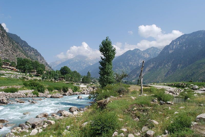 File:Patrak, Kumrat.JPG