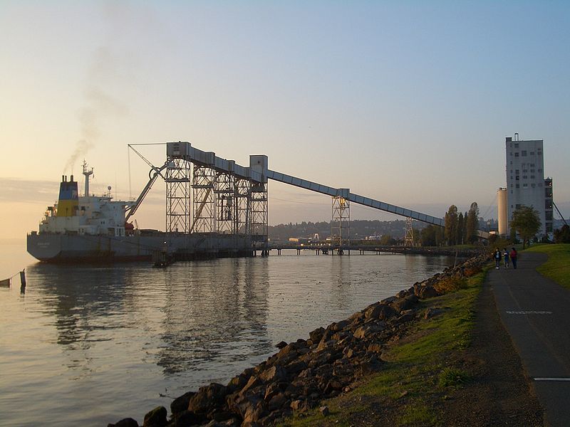 File:Seattle-Smith-Cove-grain-terminal-2395.jpg