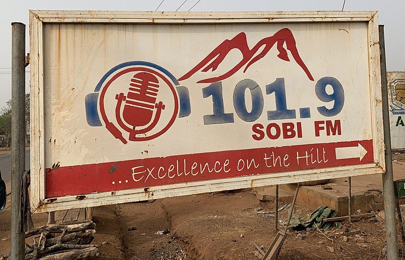 File:Sobi FM.jpg