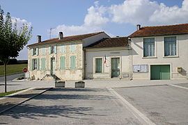 The town hall in Torxé