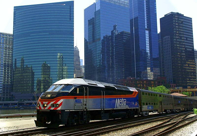 File:20110530 Metra.JPG