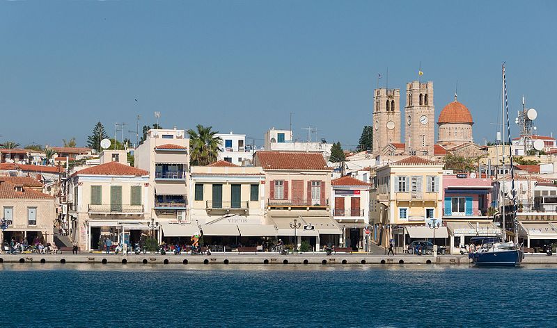 File:Aegina harbour 1.jpg