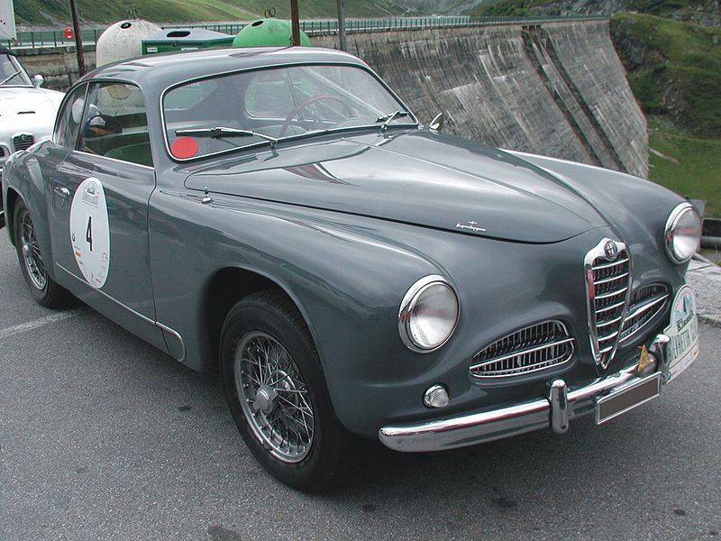 File:Alfa 1900.jpg