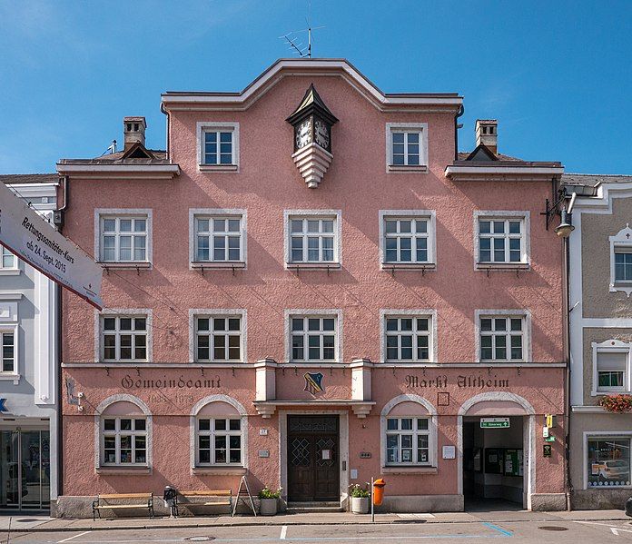 File:Altheim Stadtplatz 27.jpg