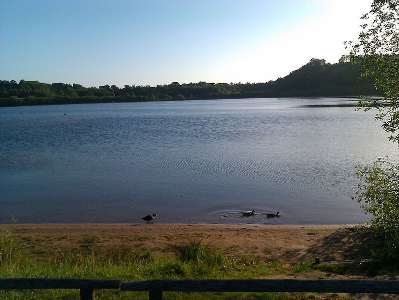 File:Astbury Mere.jpg