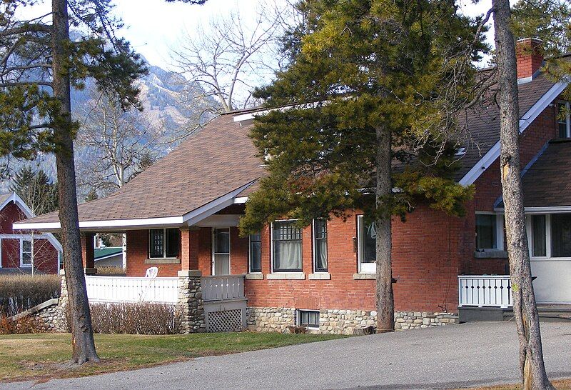 File:Bayne Residence.JPG