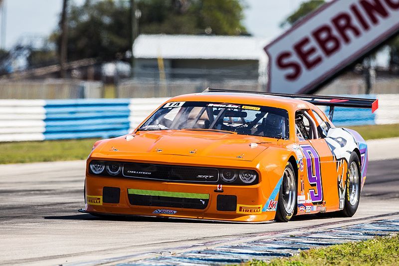 File:Challenger Sebring.jpg