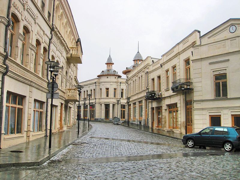 File:Downtown Kutaisi.jpg