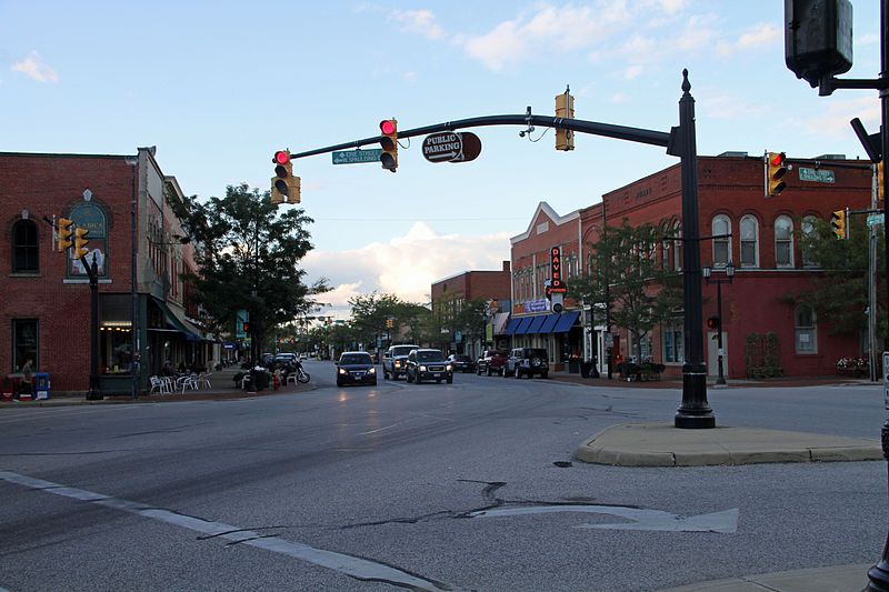 File:Downtown Willoughby.jpg