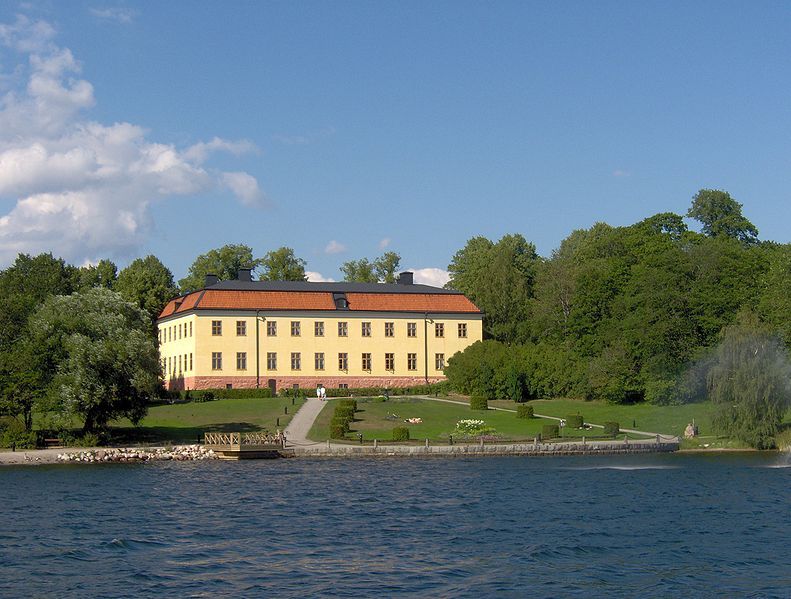 File:Edsbergs slott2.JPG