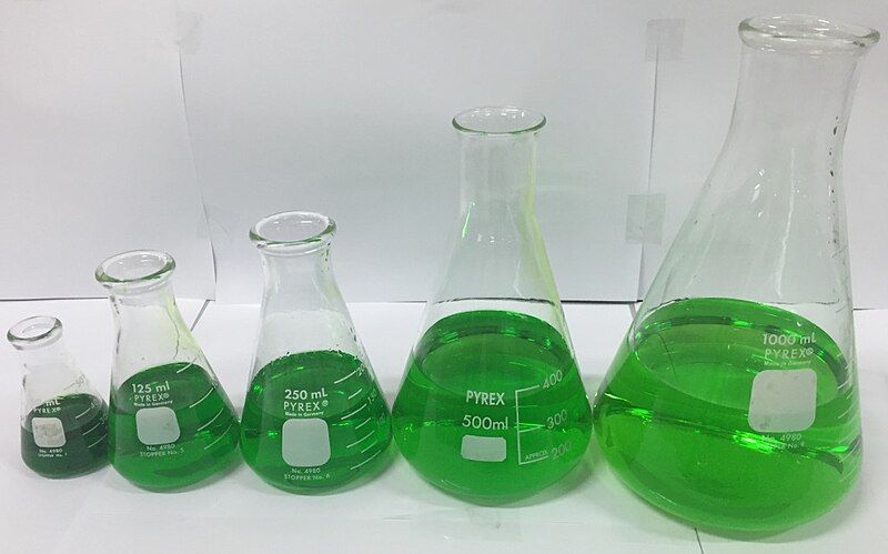 File:Erlenmeyer flask ben.jpg