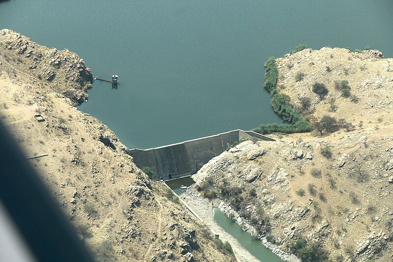 File:Goreangab Dam.jpg