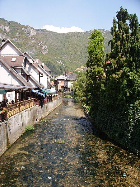 File:Lasva River Travnik.jpg