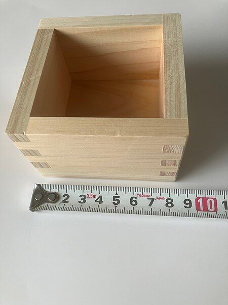 File:Masu, One-Gō measure.jpg