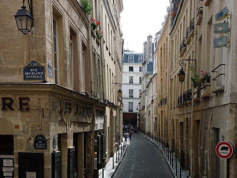 File:Paris rue aubriot.jpg