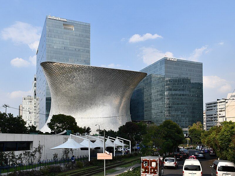 File:Plaza Carso Mexico.jpg