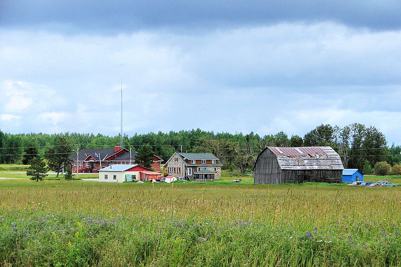 File:Rochebaucourt QC.JPG