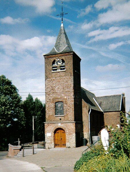 File:Sint-Petruskerk Kerkem.jpg