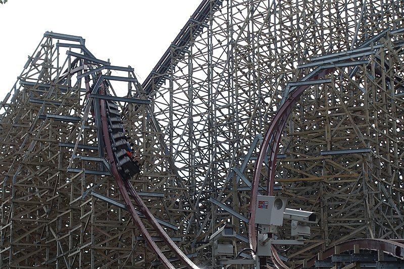 File:Steel Vengeance 05.jpg