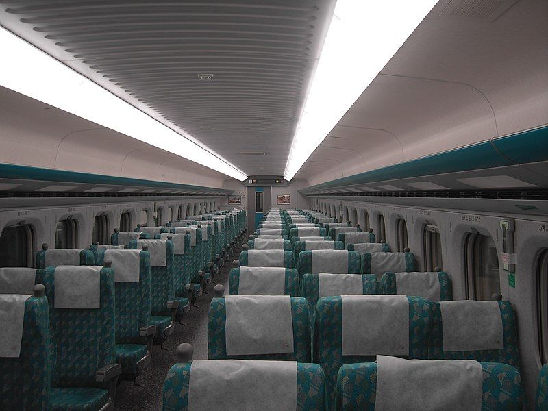 File:THSR train 17.jpg