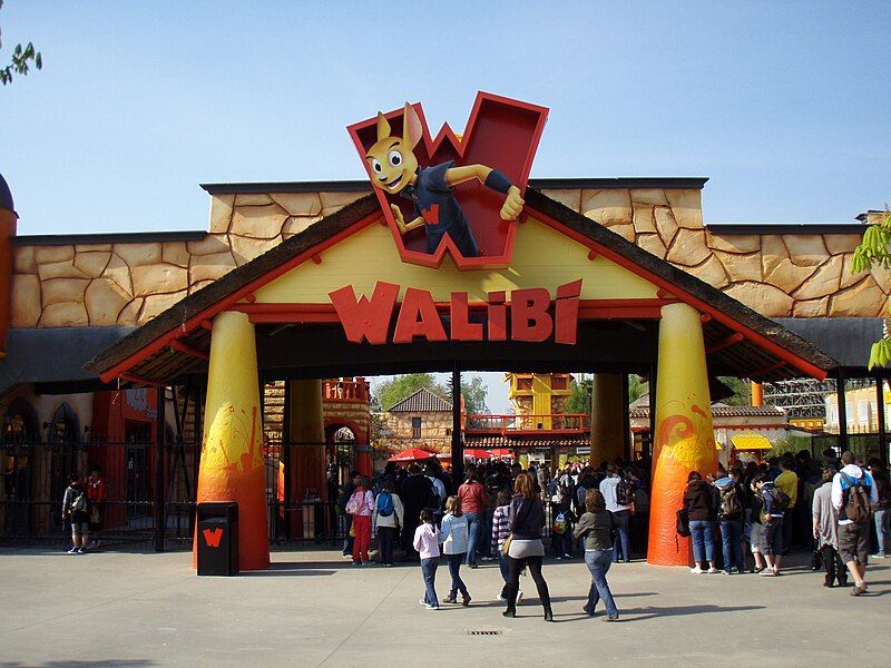 File:Walibi Belgium Entrée.jpg