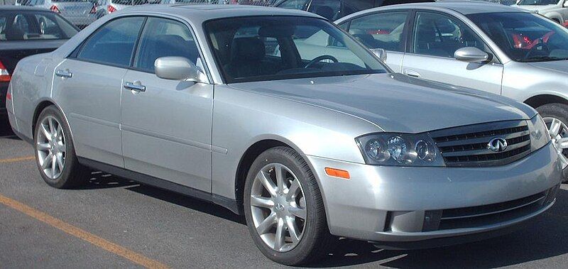 File:'03-'05 Infiniti M45.jpg