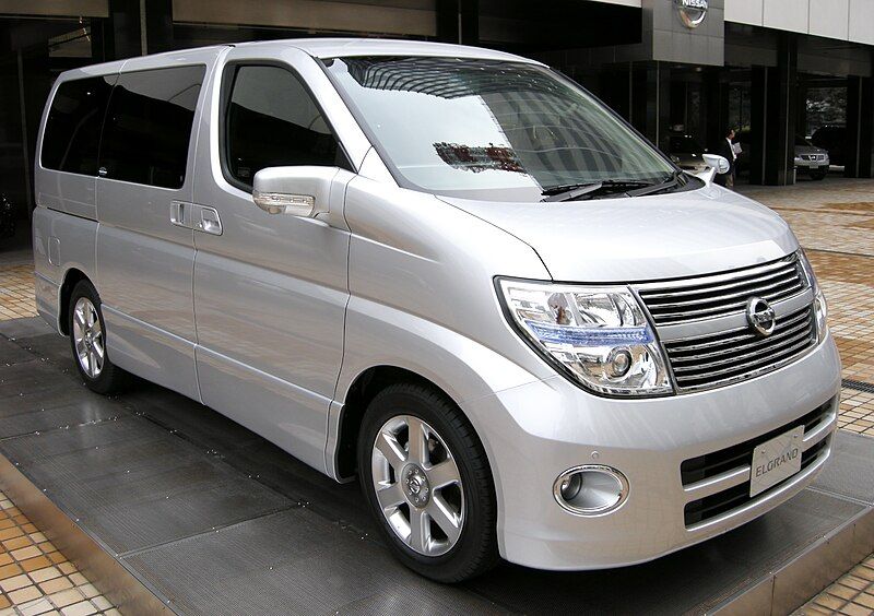 File:2007 Nissan Elgrand.JPG