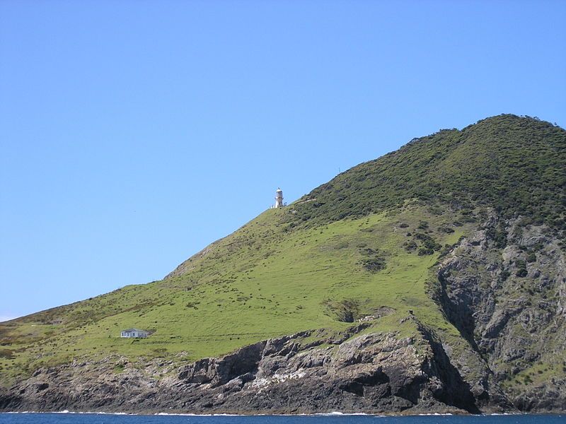 File:Cape Brett Lighthouse.jpg