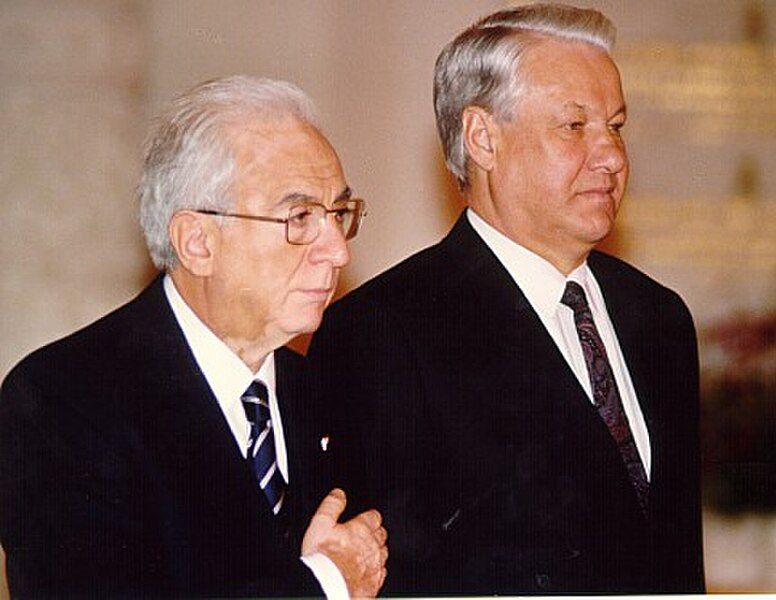 File:Cossiga Yeltsin.jpg