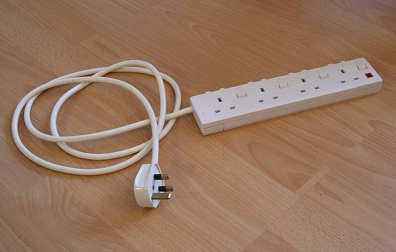 File:Extensioncord.jpg