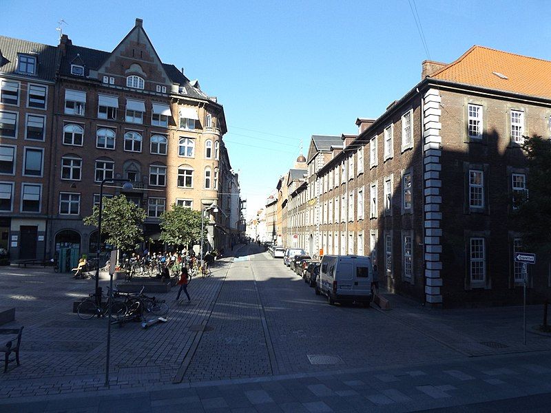 File:Farvergade, Copenhagen.jpg