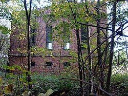 Building of an abandoned iron ore mine