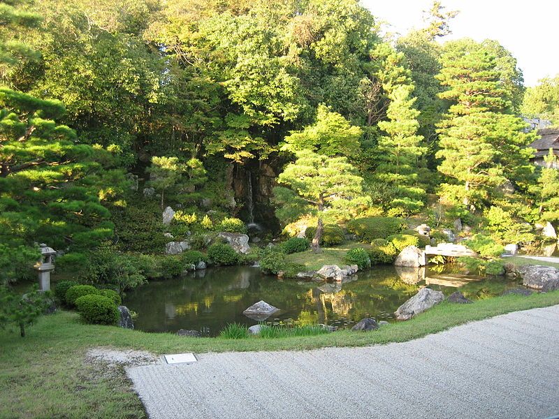 File:Ninnaji Garden.jpg