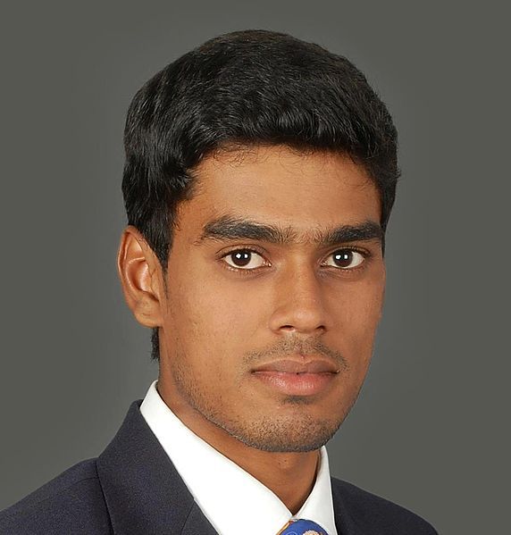 File:SabariKarthik Portrait.jpg