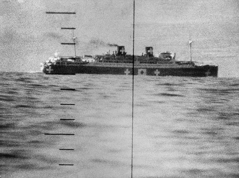 File:Tatsuta-maru from Kingfish.jpg