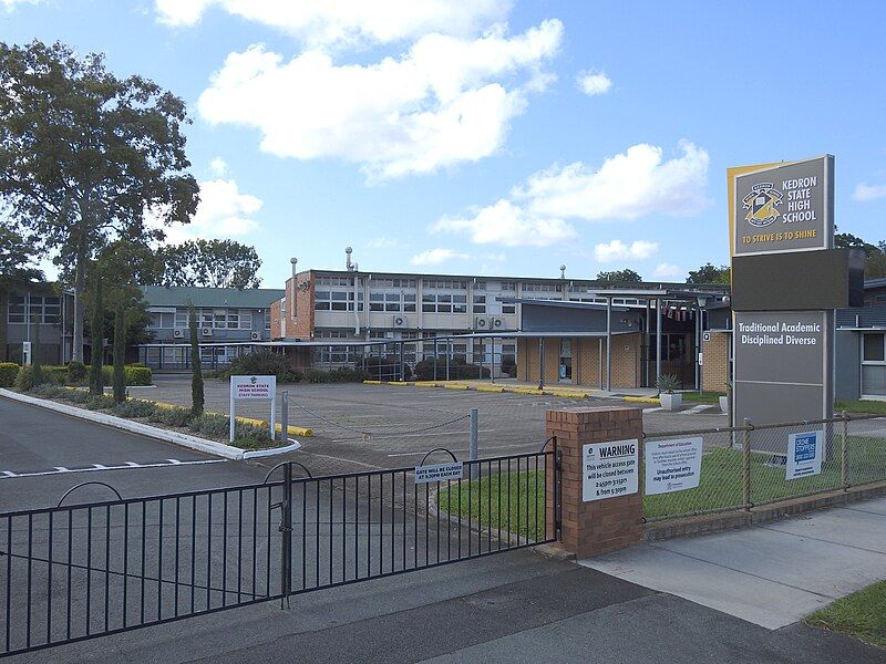 File:AU-Qld-Kedron-school-State High School-2021.jpg