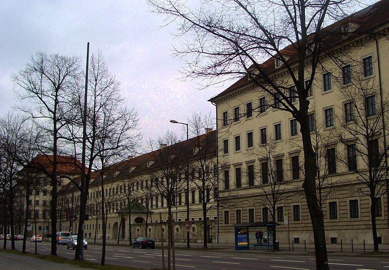 File:Bayerisches Wirtschaftsministerium Muenchen.JPG