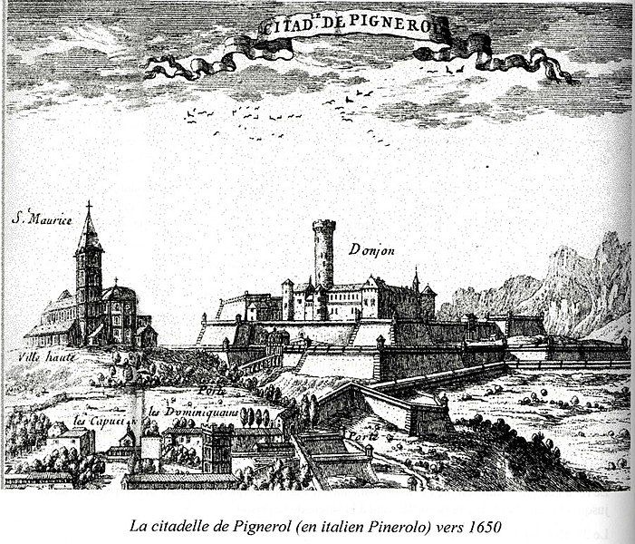 File:Citadelle de Pignerol.jpg