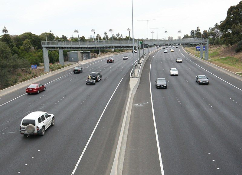 File:City-link-tulla-toll-gantries.jpg